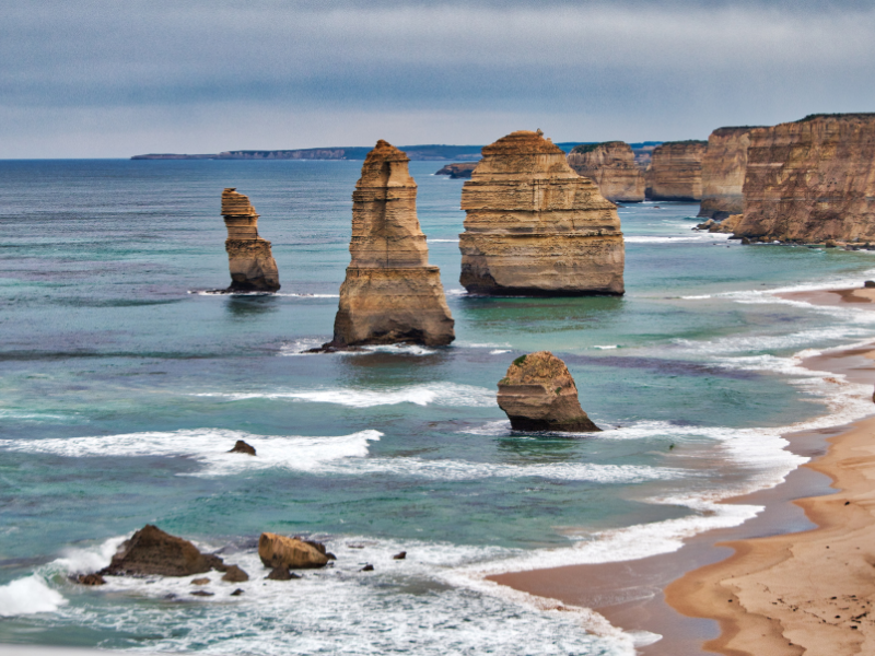 house-sitting-victoria-australia-twelve-apostles House sitting in Victoria, Australia – Explore stunning views like the Twelve Apostles on the Great Ocean Road